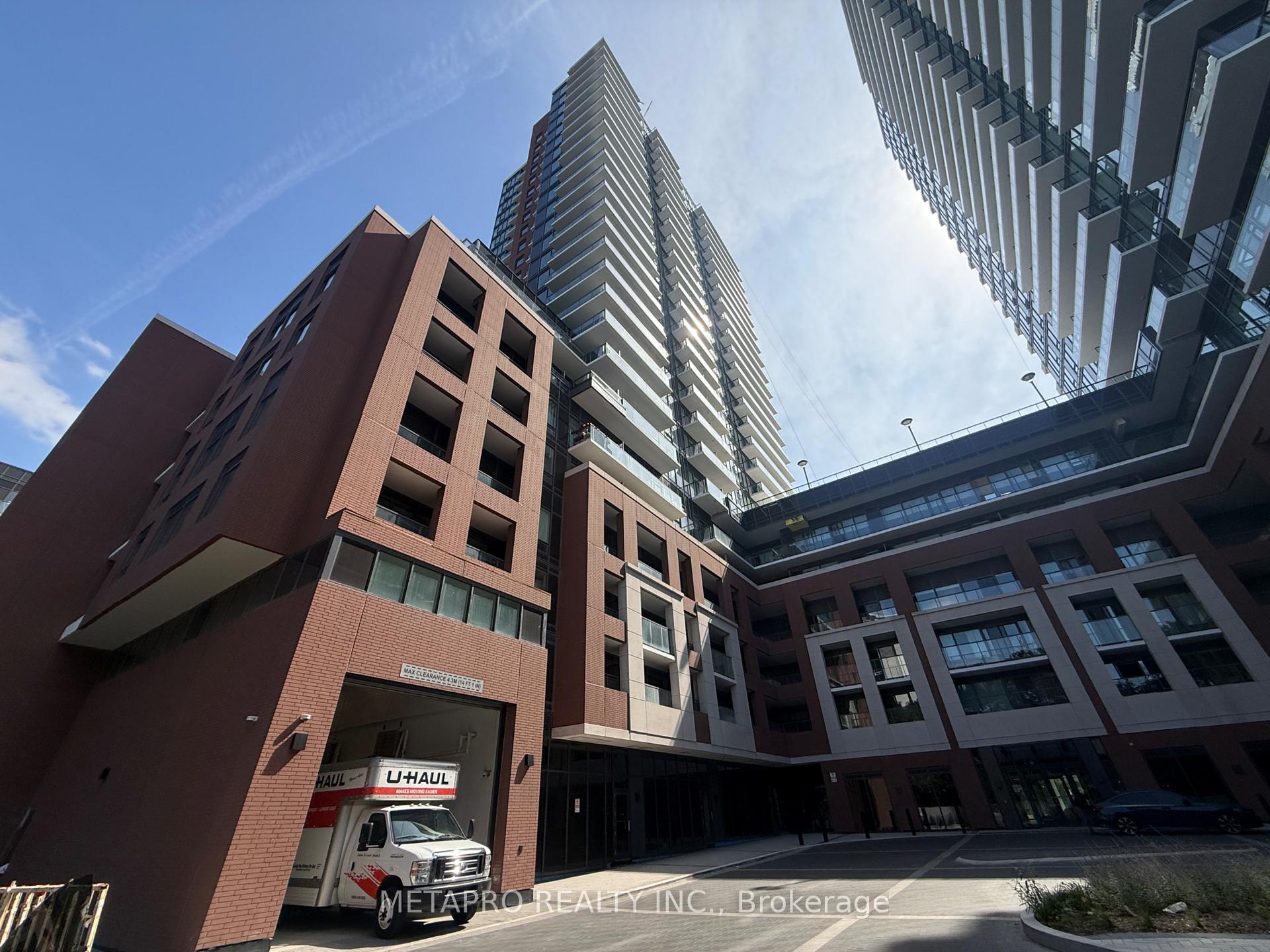 Photo 2 of Unit 2016, 4010 Eglinton Avenue W, Etobicoke, Humber Heights — HOMEH