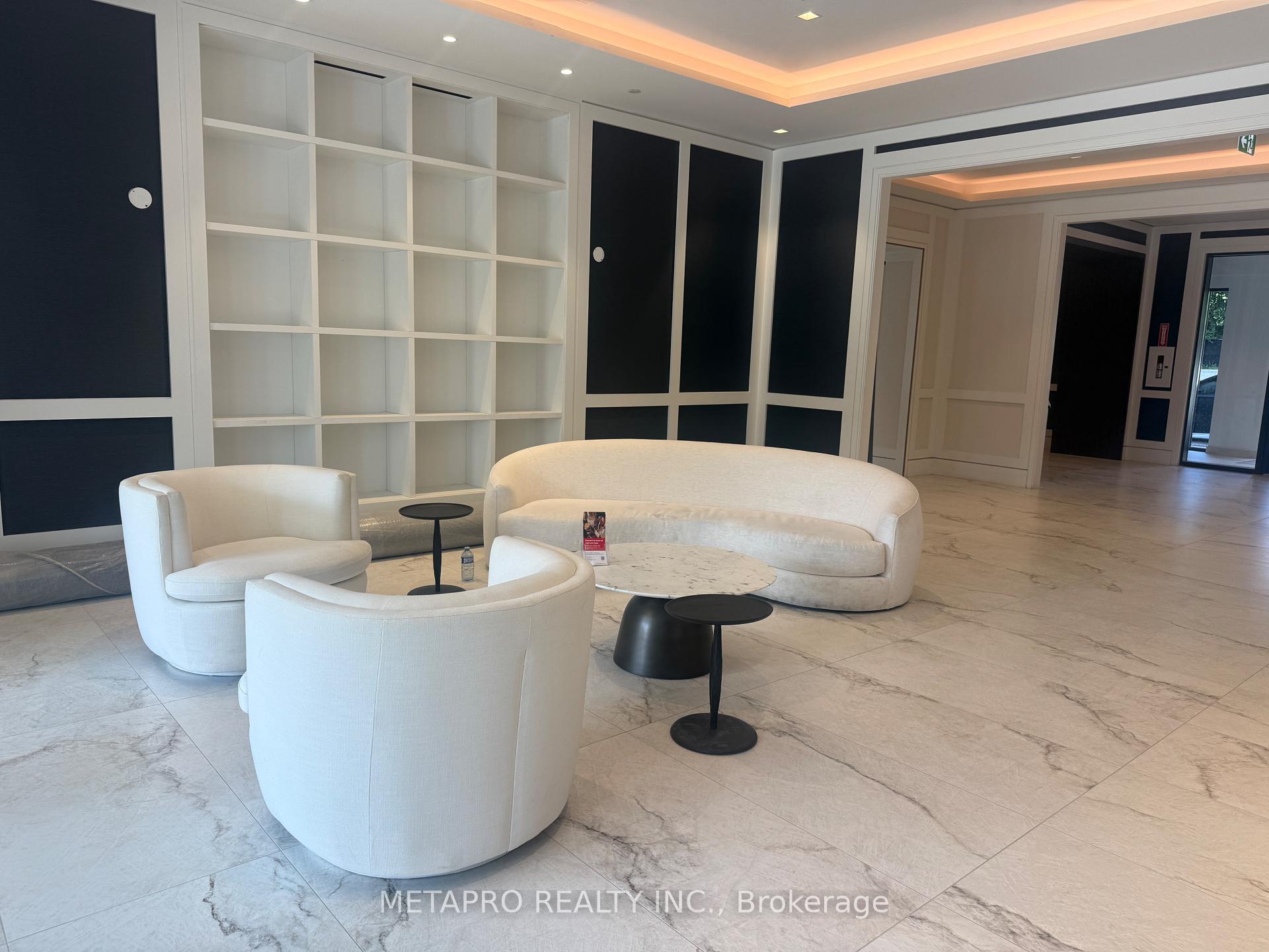 Photo 6 of Unit 2016, 4010 Eglinton Avenue W, Etobicoke, Humber Heights — HOMEH