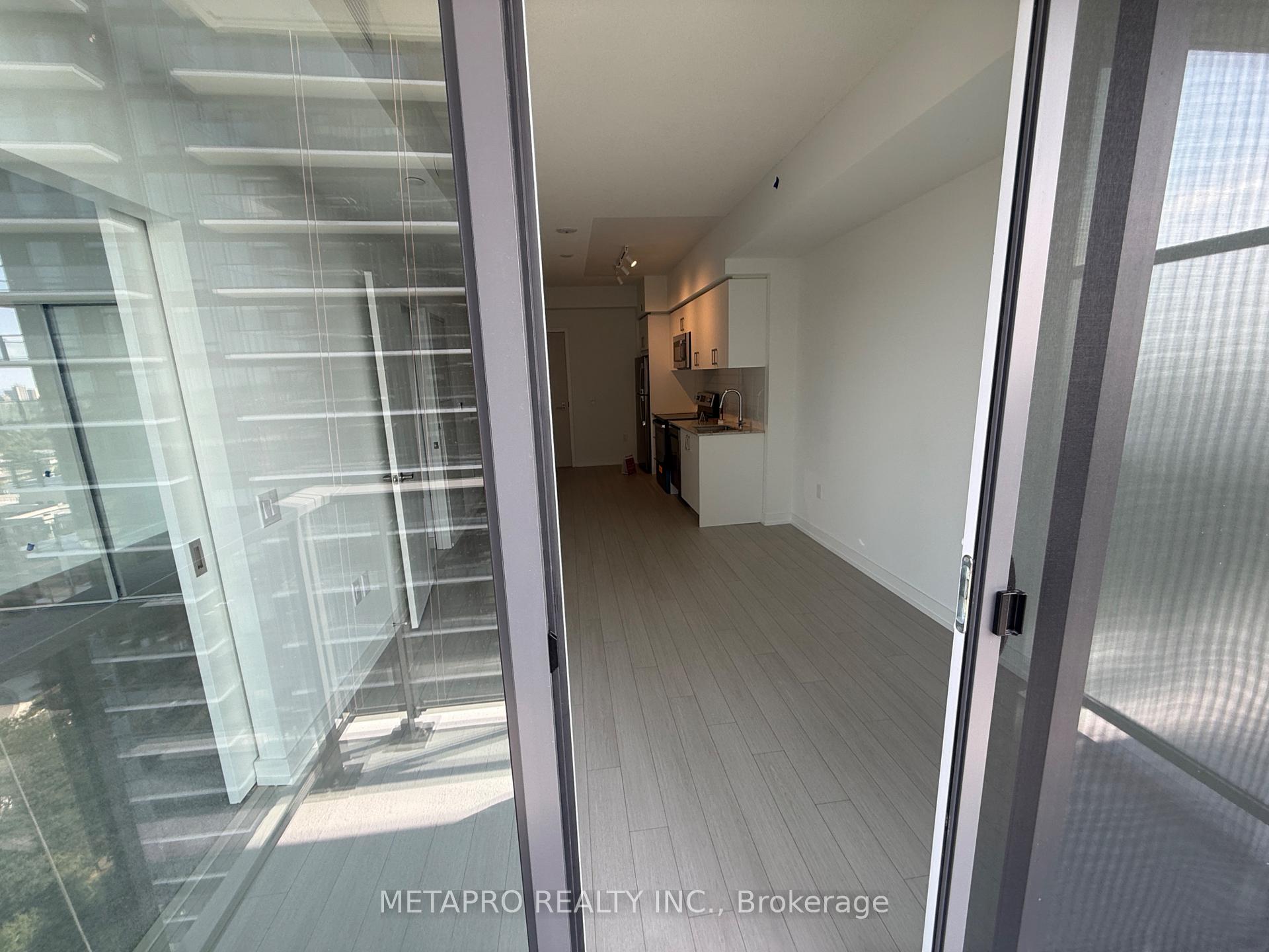 Photo 34 of Unit 2016, 4010 Eglinton Avenue W, Etobicoke, Humber Heights — HOMEH