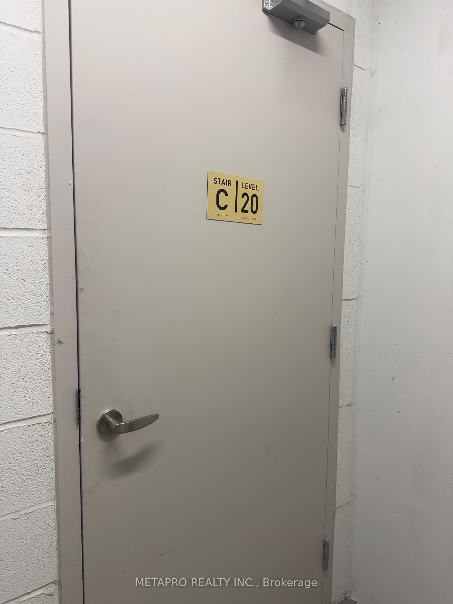Photo 36 of Unit 2016, 4010 Eglinton Avenue W, Etobicoke, Humber Heights — HOMEH