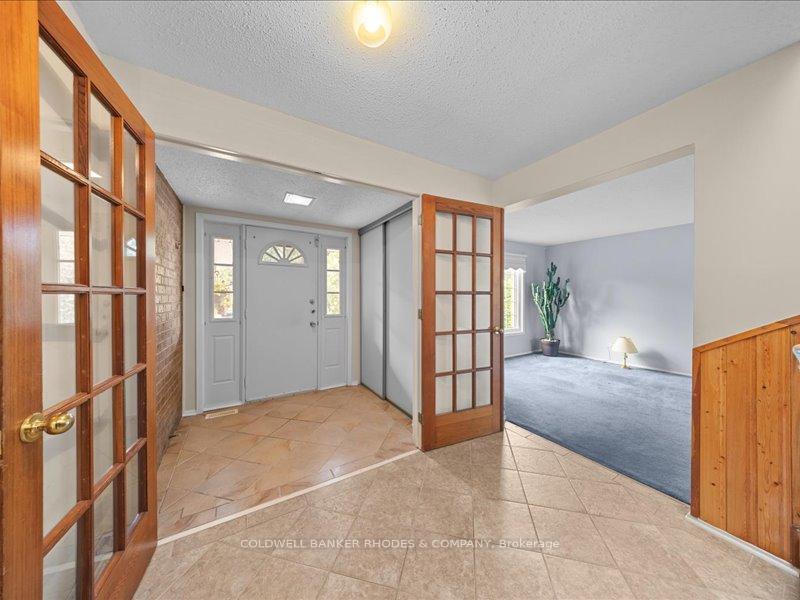 Photo 4 of 1031 Terranova Drive, Ottawa, Orleans Wood — HOMEH