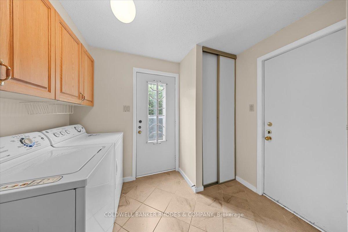 Photo 20 of 1031 Terranova Drive, Ottawa, Orleans Wood — HOMEH
