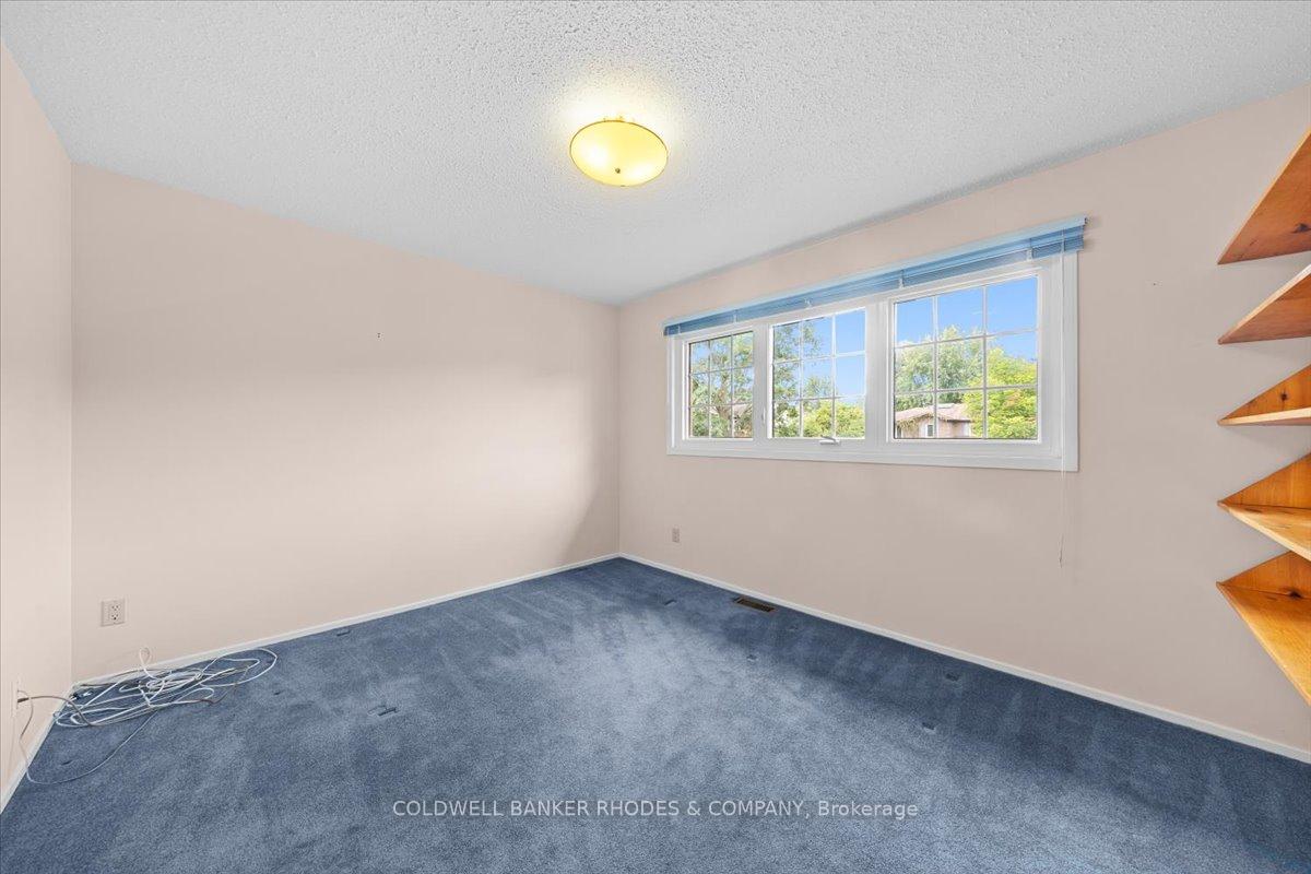 Photo 35 of 1031 Terranova Drive, Ottawa, Orleans Wood — HOMEH