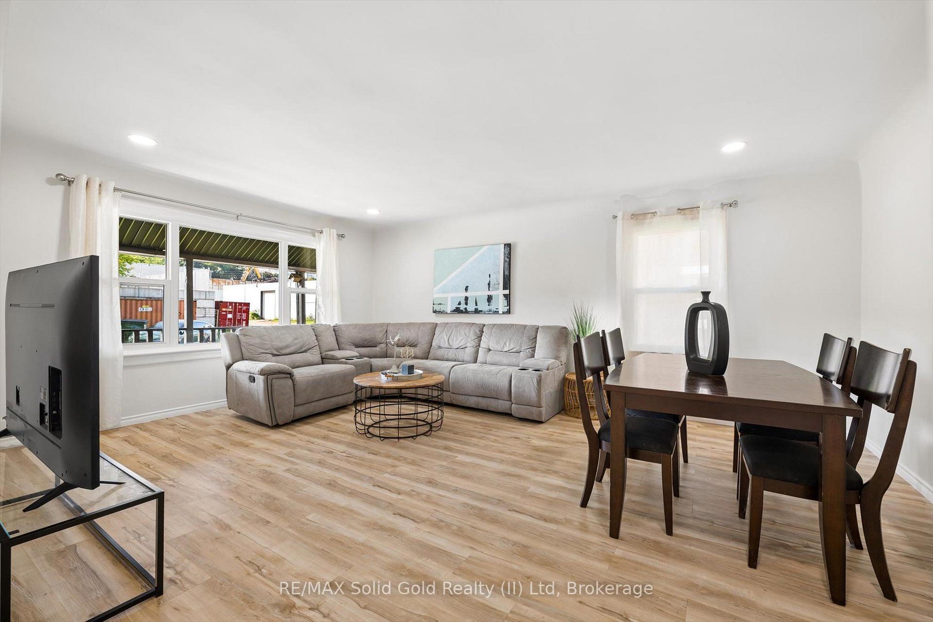 Photo 12 of 408 Breithaupt Street, Kitchener, Northward — HOMEH