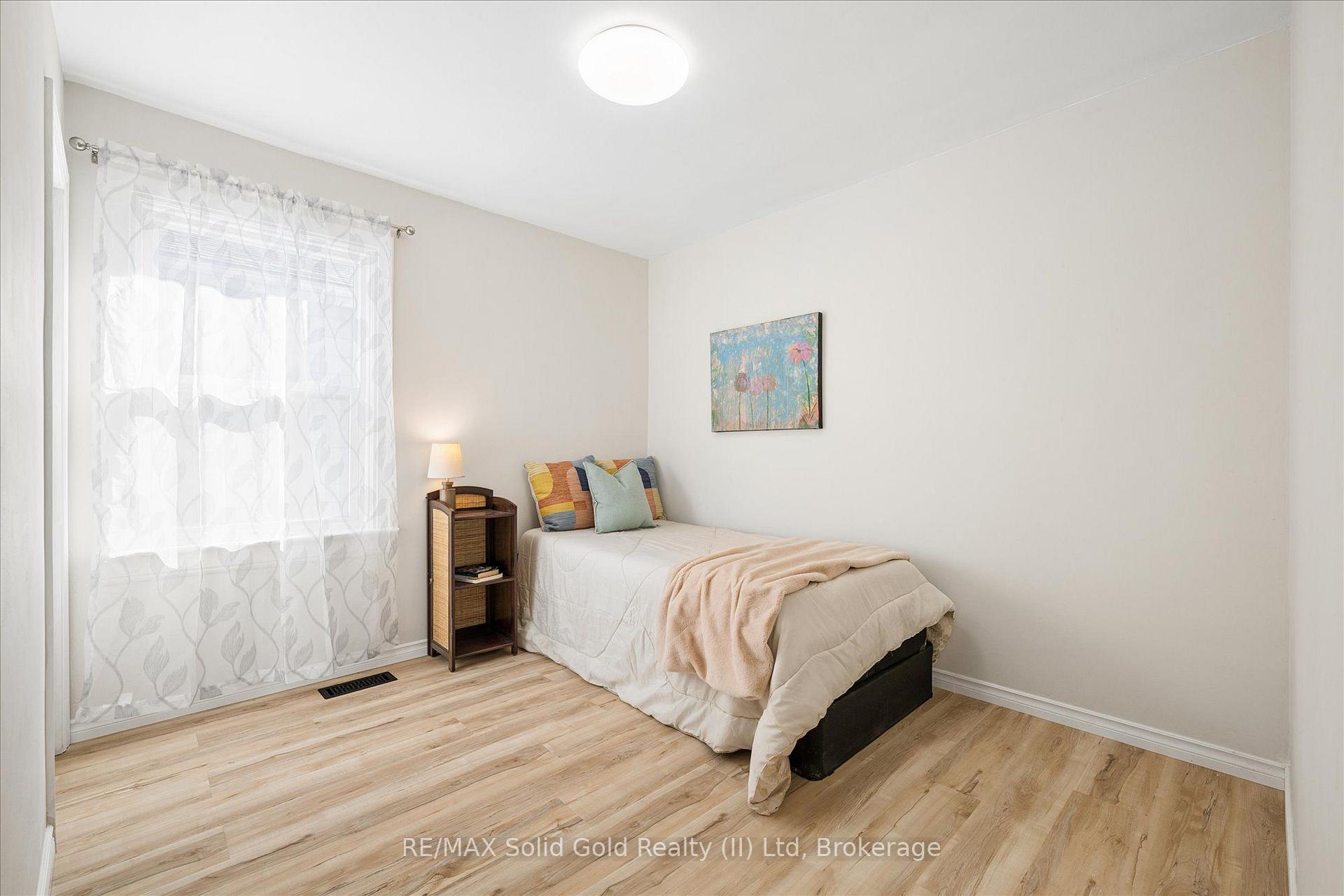 Photo 16 of 408 Breithaupt Street, Kitchener, Northward — HOMEH