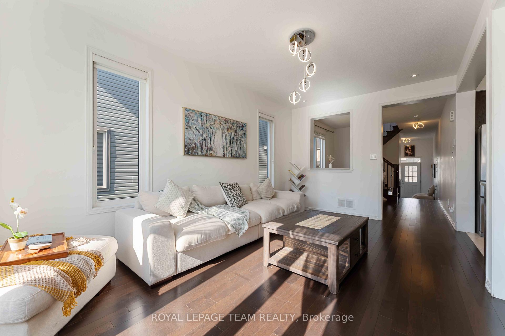 Photo 8 of 359 Melodie Street, Ottawa, Mer Bleue/Bradley Estates/Anderson Park — HOMEH