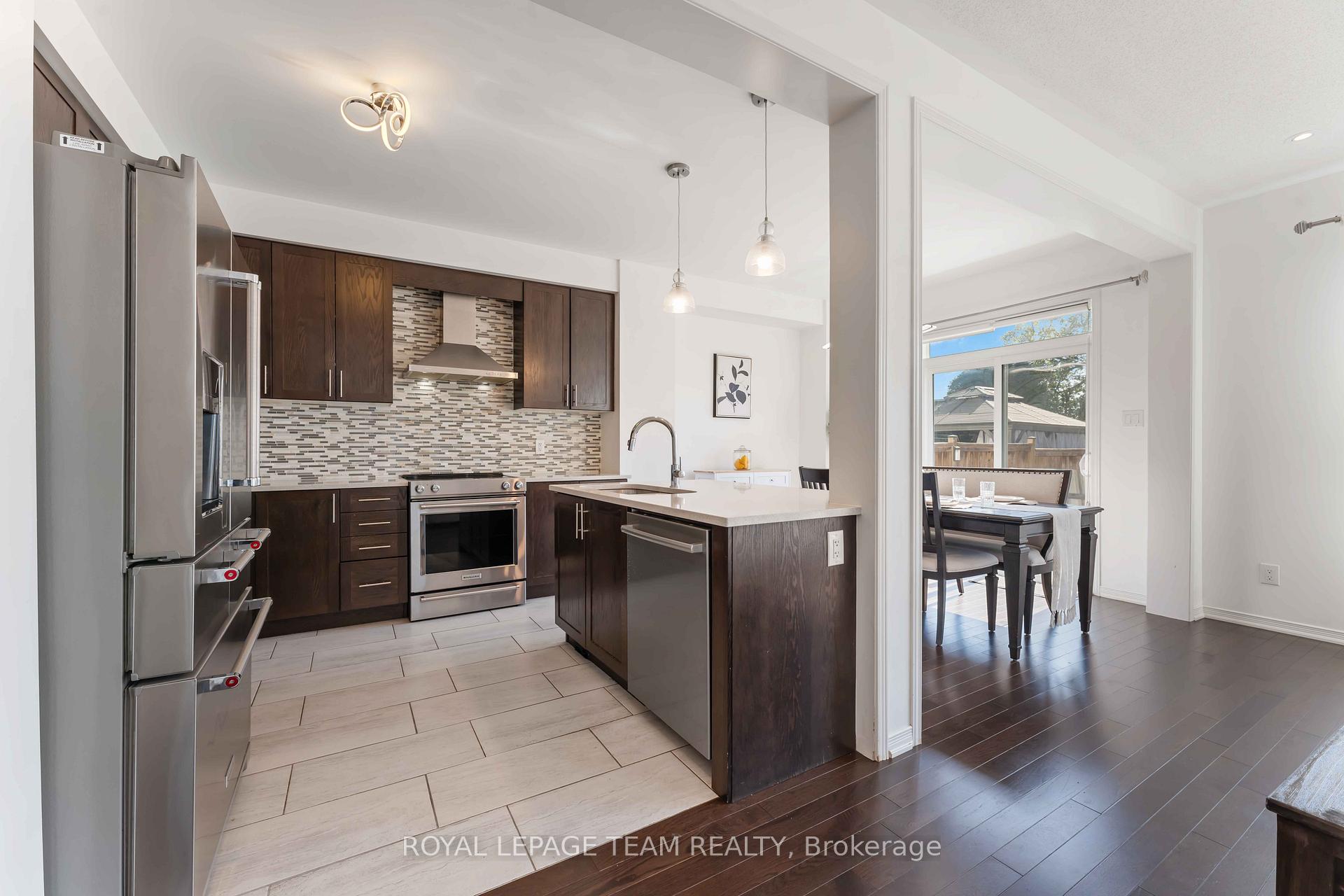 Photo 10 of 359 Melodie Street, Ottawa, Mer Bleue/Bradley Estates/Anderson Park — HOMEH