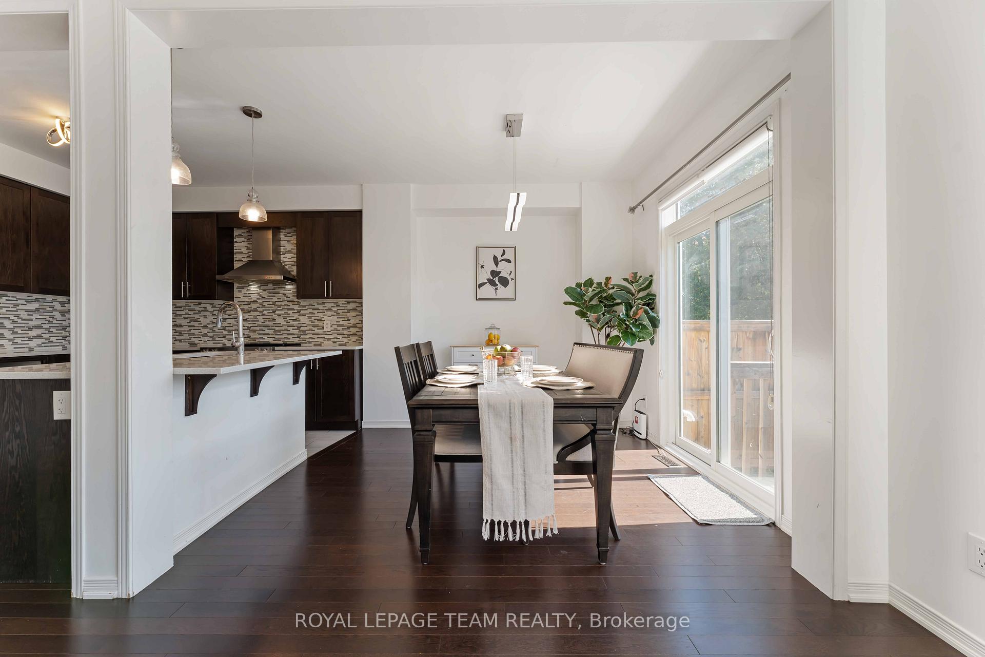 Photo 12 of 359 Melodie Street, Ottawa, Mer Bleue/Bradley Estates/Anderson Park — HOMEH