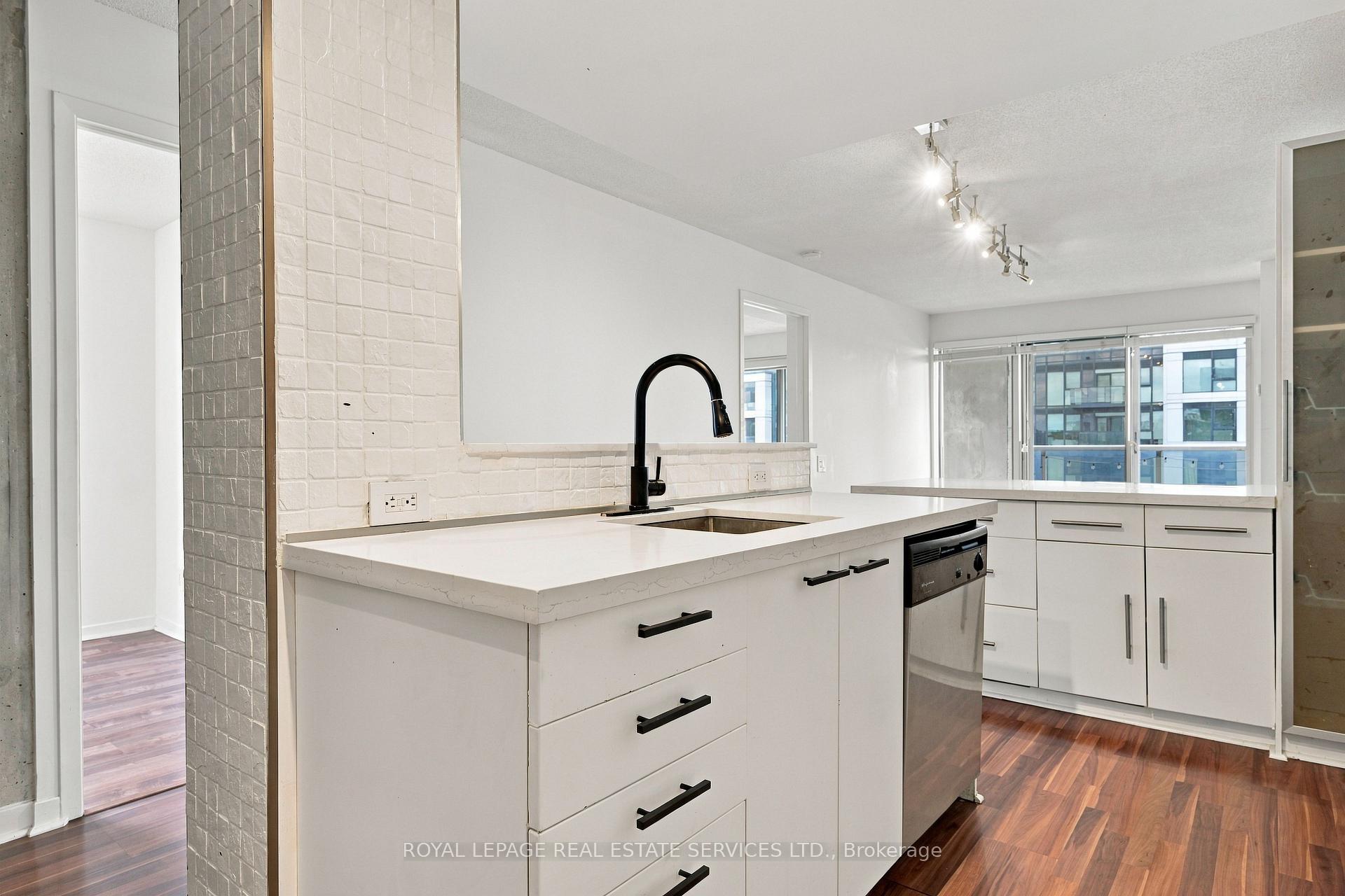 Photo 6 of Unit 510, 1040 The Queens Way, Etobicoke, Islington-City Centre West — HOMEH