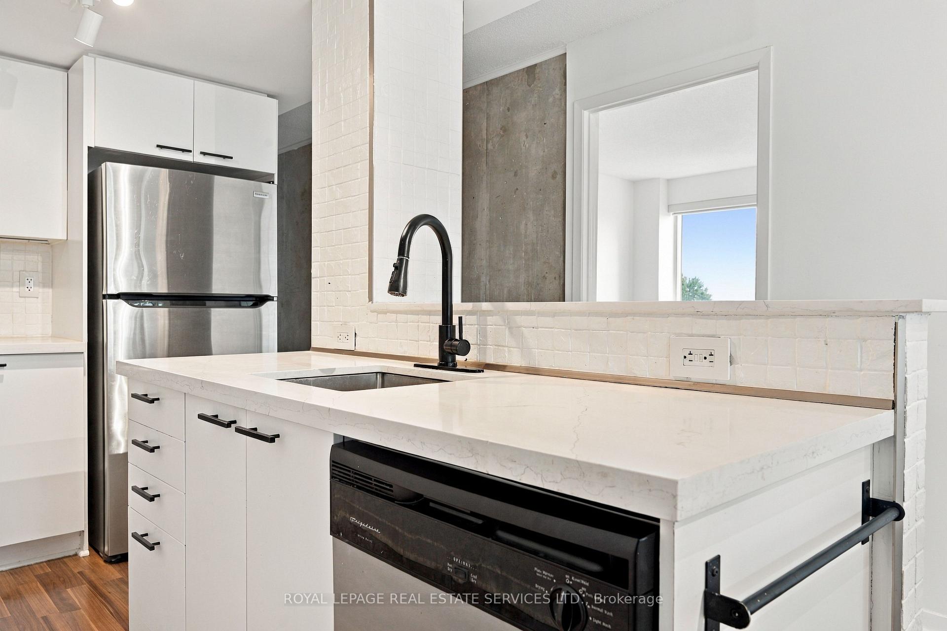 Photo 9 of Unit 510, 1040 The Queens Way, Etobicoke, Islington-City Centre West — HOMEH