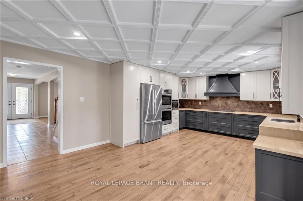 Photo 16 of 69 Hunter Way, Brantford, Empire — HOMEH