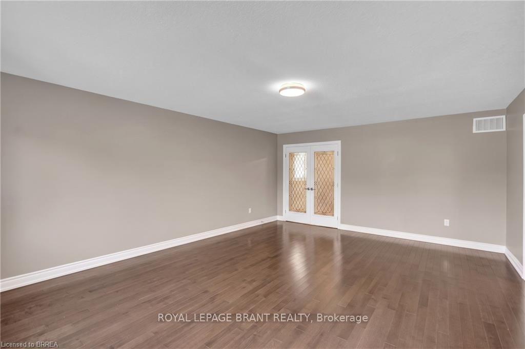 Photo 28 of 69 Hunter Way, Brantford, Empire — HOMEH