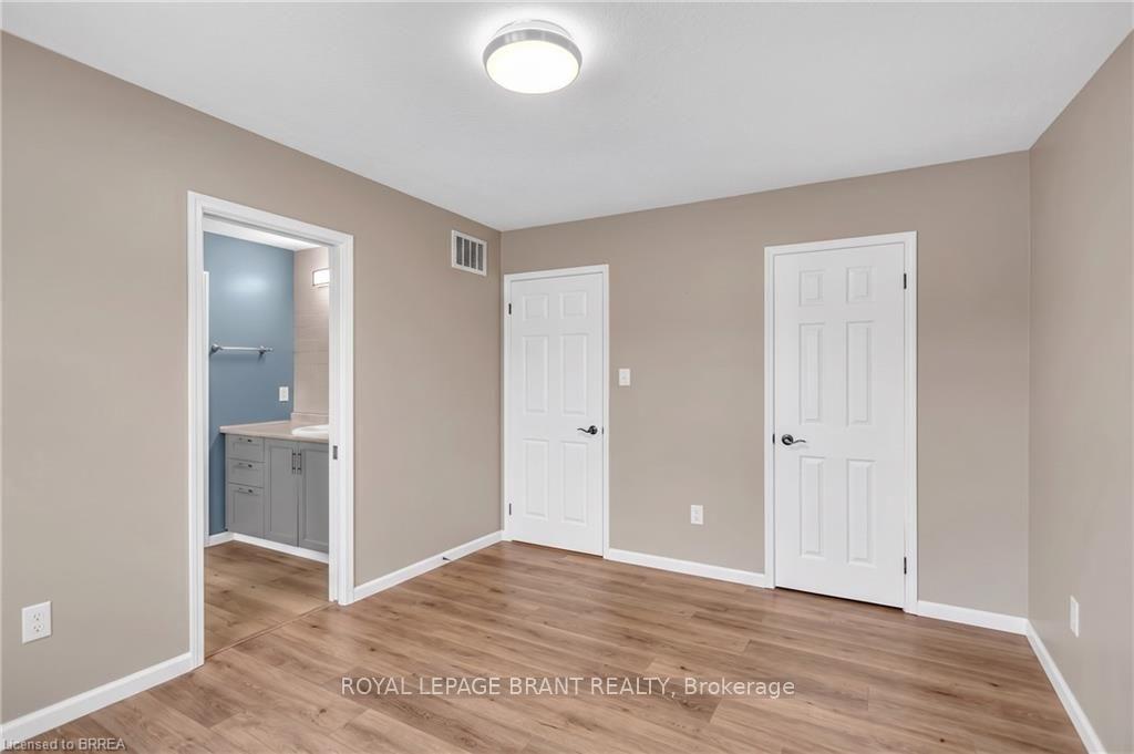 Photo 31 of 69 Hunter Way, Brantford, Empire — HOMEH