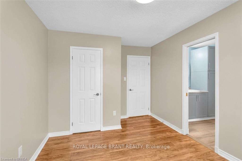 Photo 35 of 69 Hunter Way, Brantford, Empire — HOMEH