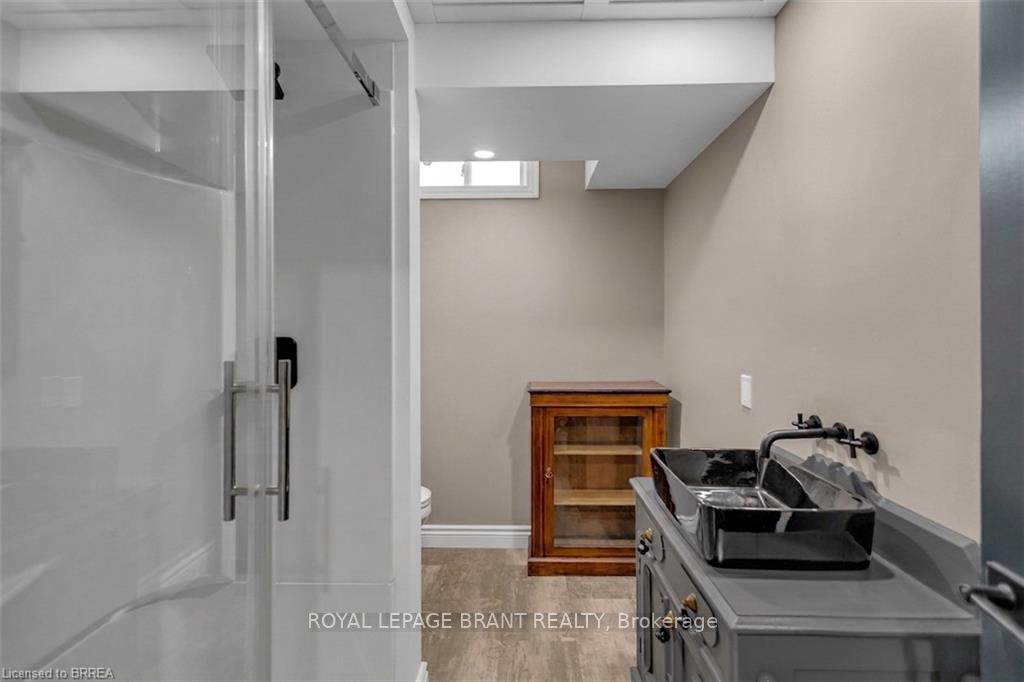 Photo 43 of 69 Hunter Way, Brantford, Empire — HOMEH