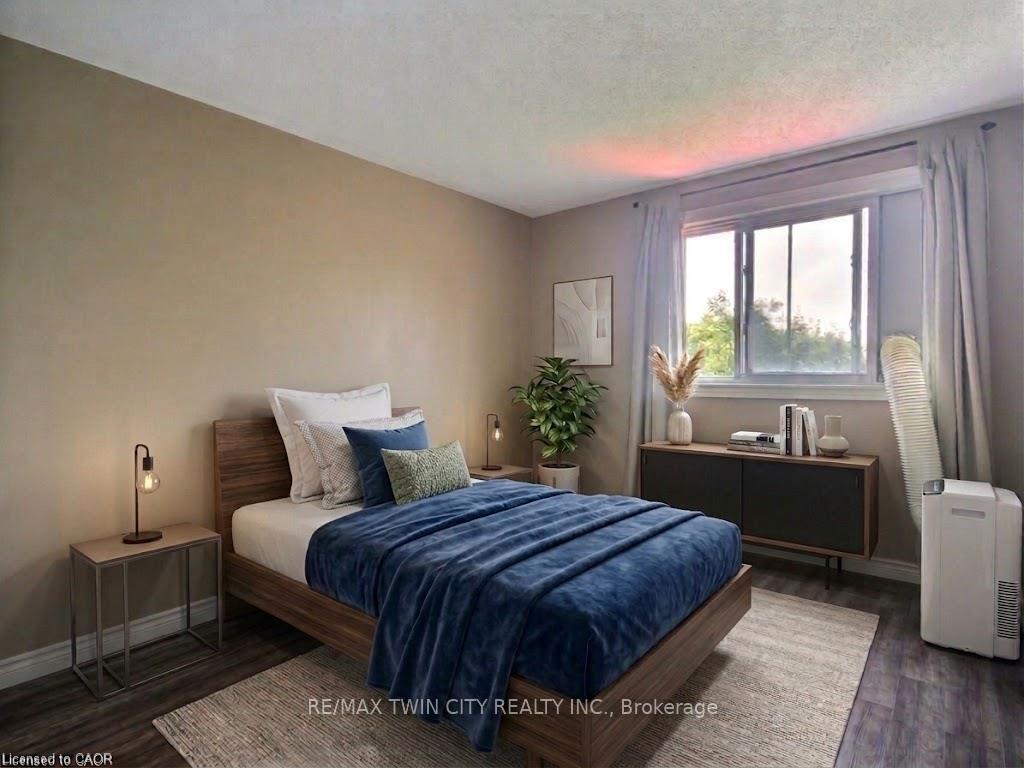 Photo 6 of Unit 15, 475 Sandringham Crescent, London, South R — HOMEH