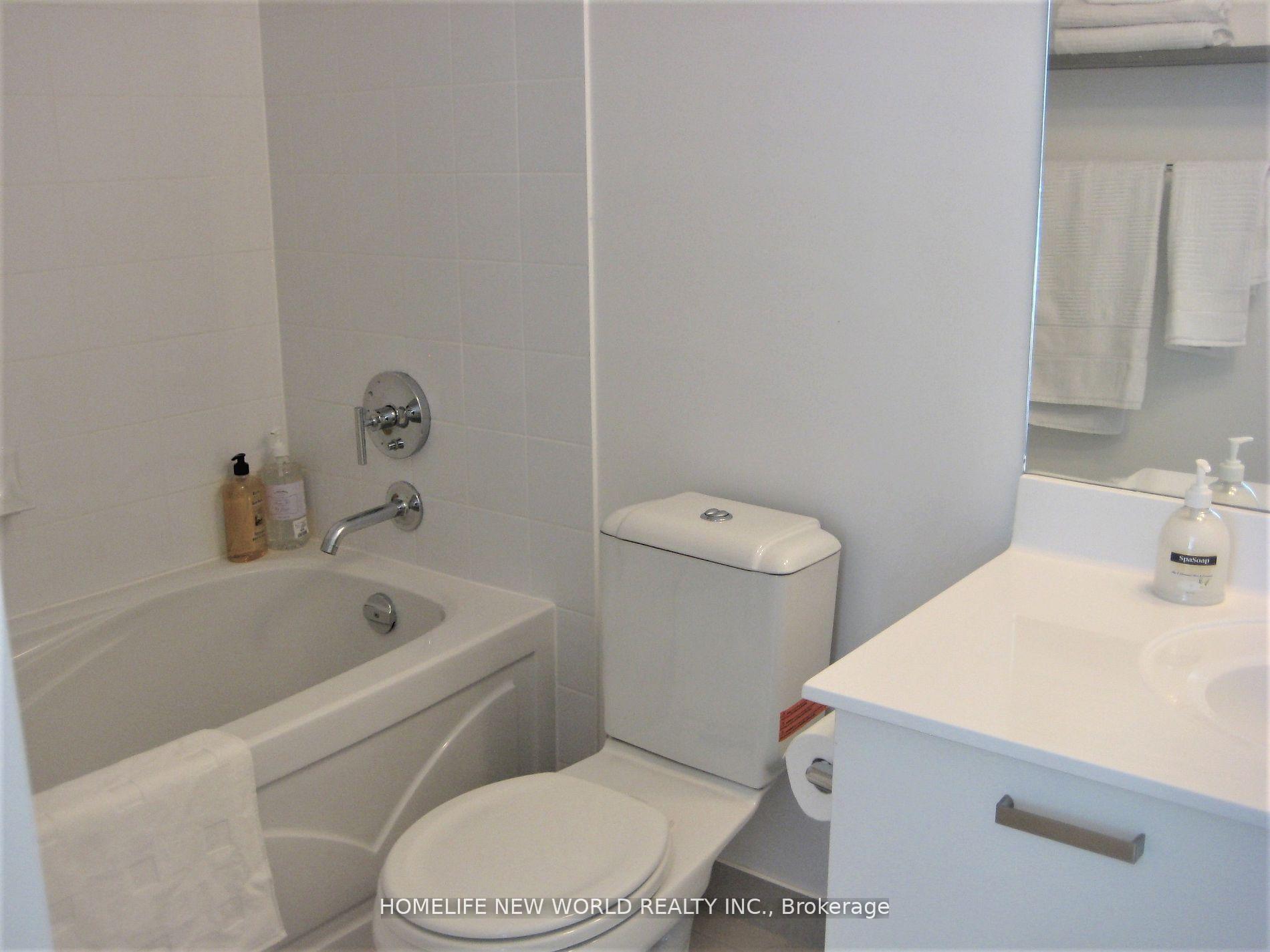 Photo 11 of Unit 1302, 832 Bay Street, Toronto, Bay Street Corridor — HOMEH