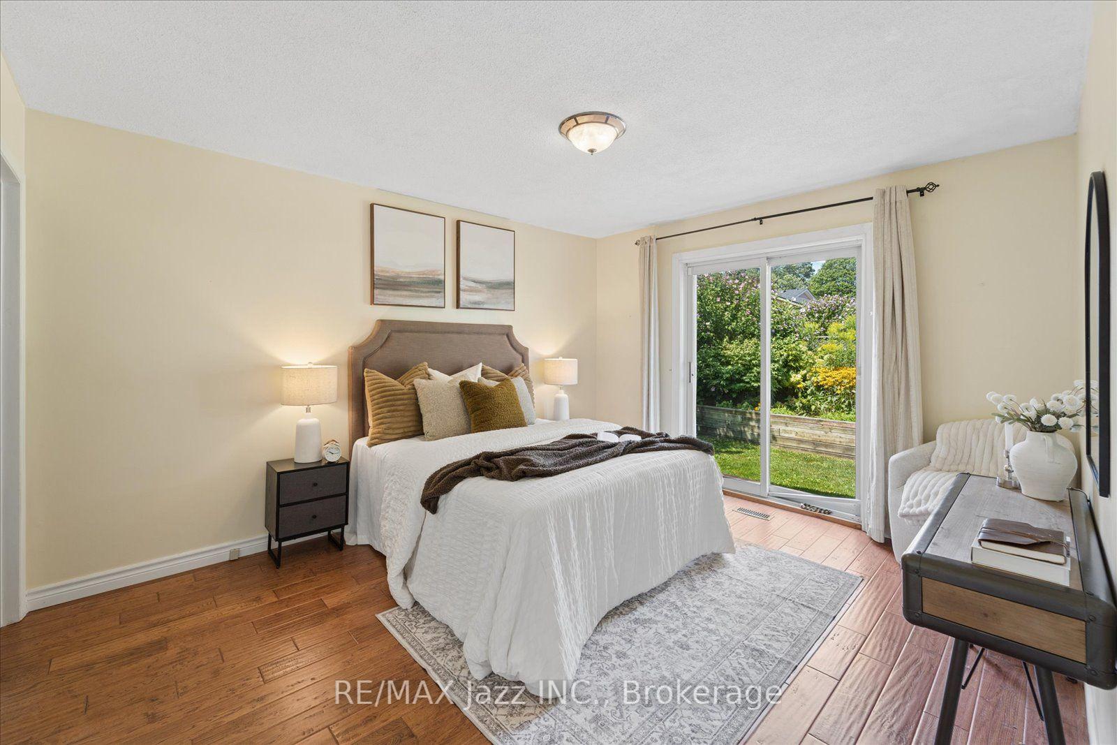 Photo 21 of 241 Viewmount Street, Oshawa, Donevan — HOMEH