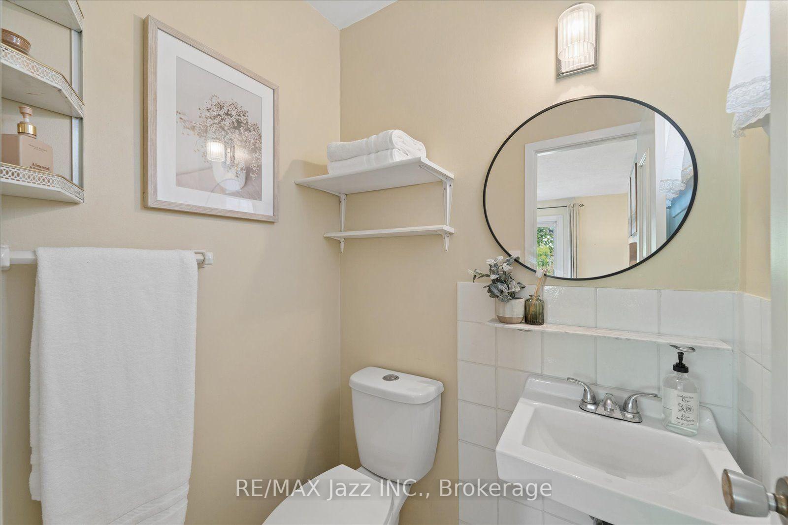 Photo 23 of 241 Viewmount Street, Oshawa, Donevan — HOMEH