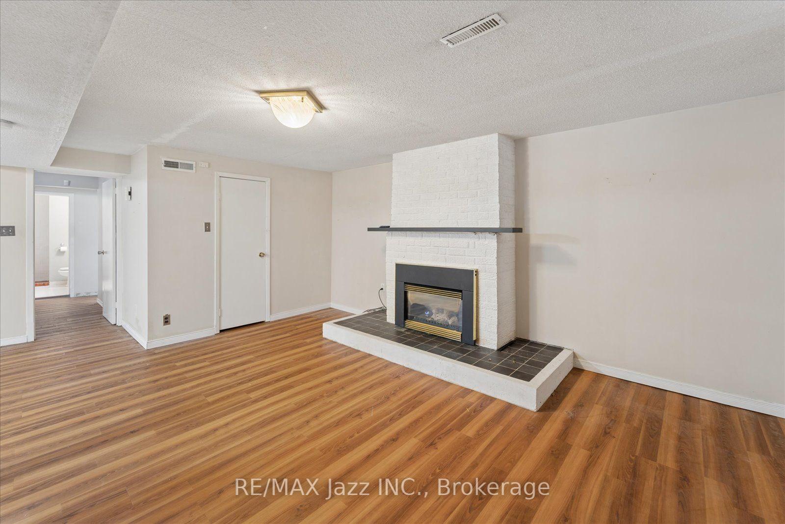 Photo 31 of 241 Viewmount Street, Oshawa, Donevan — HOMEH