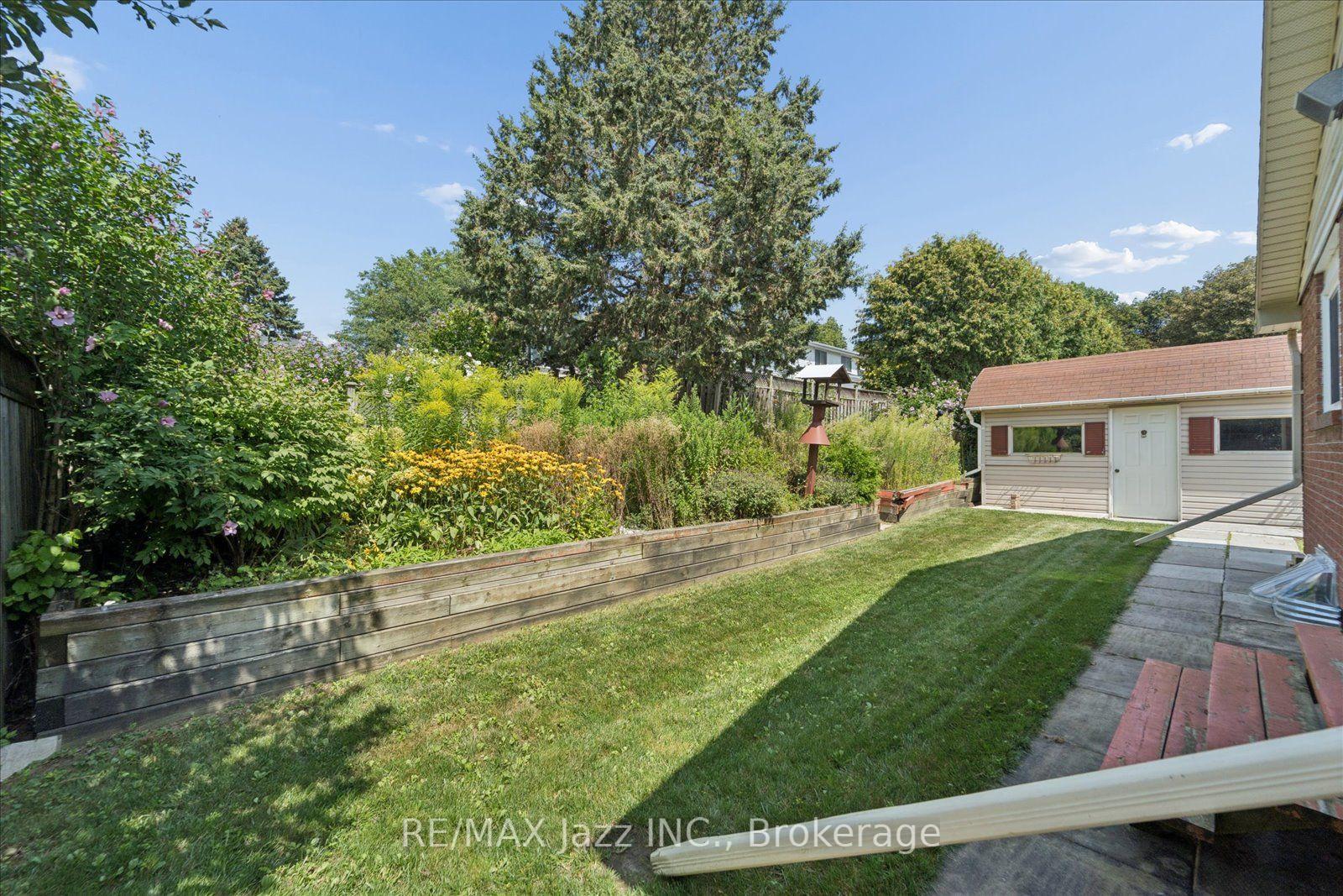 Photo 46 of 241 Viewmount Street, Oshawa, Donevan — HOMEH