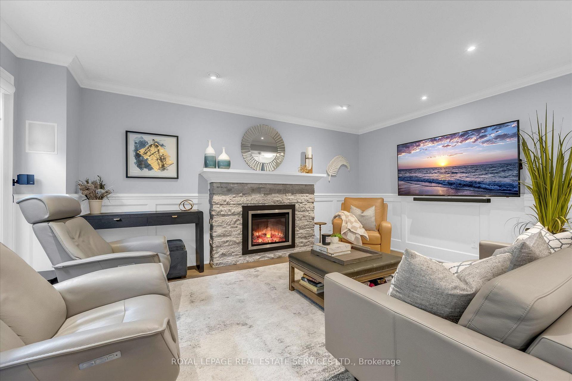 Photo 10 of 1075 Mayfair Road, Oakville, Glen Abbey — HOMEH