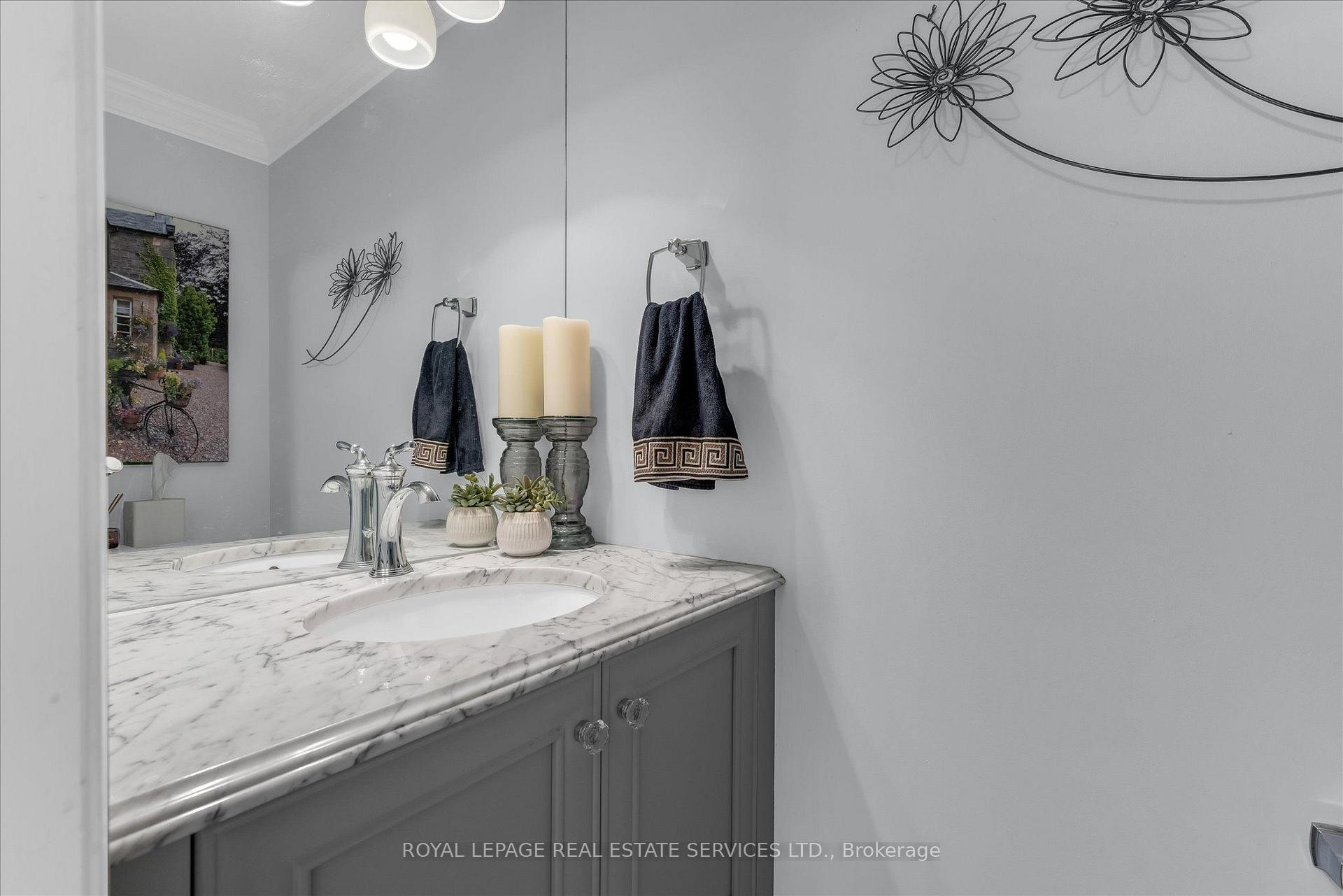 Photo 13 of 1075 Mayfair Road, Oakville, Glen Abbey — HOMEH