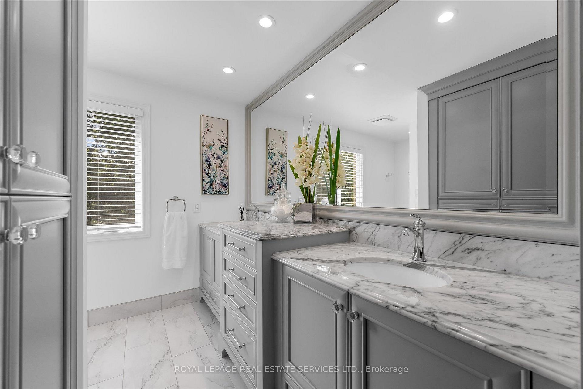 Photo 20 of 1075 Mayfair Road, Oakville, Glen Abbey — HOMEH