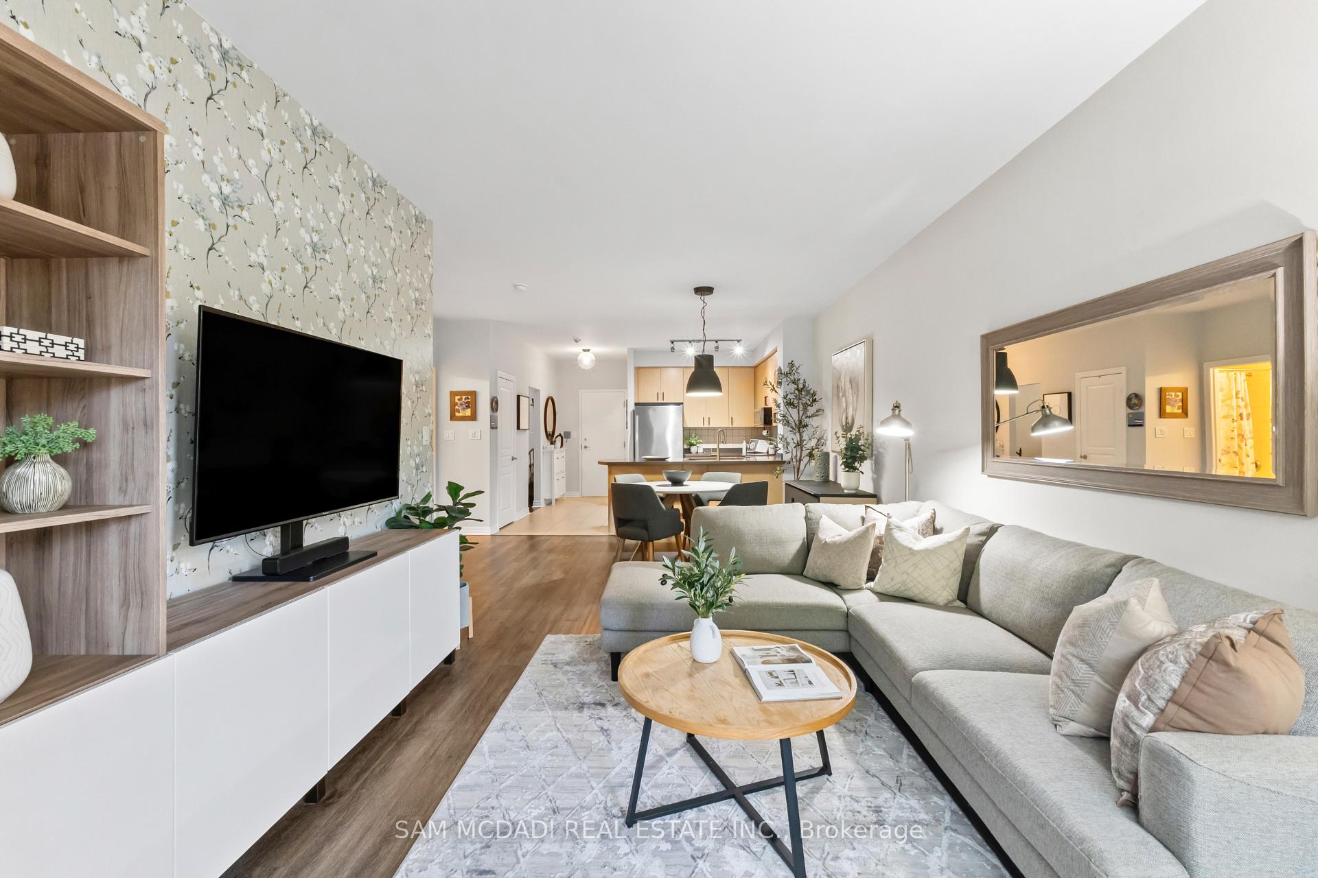 Photo 4 of Unit 107, 80 Port Street E, Mississauga, Port Credit — HOMEH