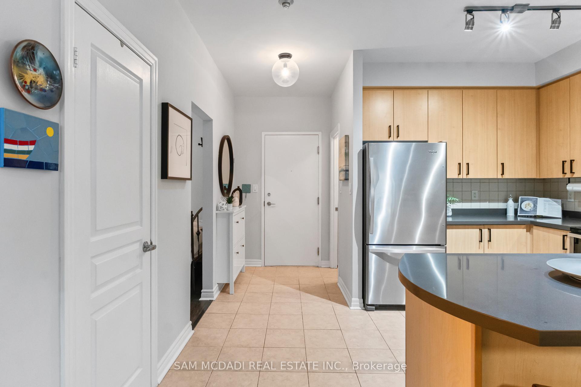Photo 5 of Unit 107, 80 Port Street E, Mississauga, Port Credit — HOMEH