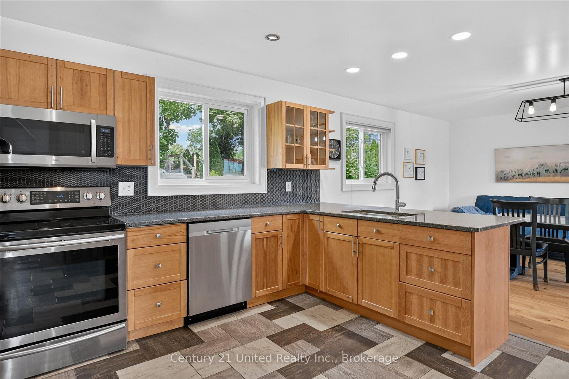 Photo 12 of 2051 Jill Lane, Cavan Monaghan, Cavan Twp — HOMEH