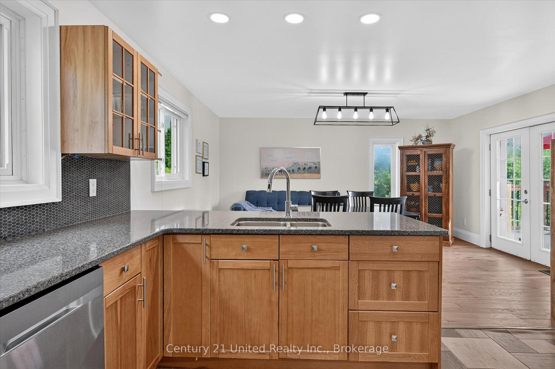 Photo 14 of 2051 Jill Lane, Cavan Monaghan, Cavan Twp — HOMEH