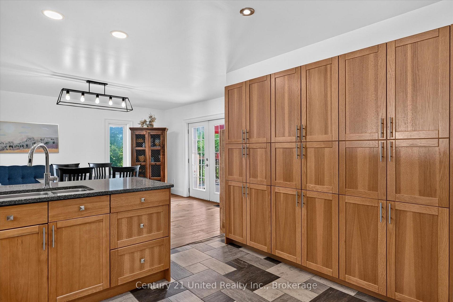 Photo 15 of 2051 Jill Lane, Cavan Monaghan, Cavan Twp — HOMEH