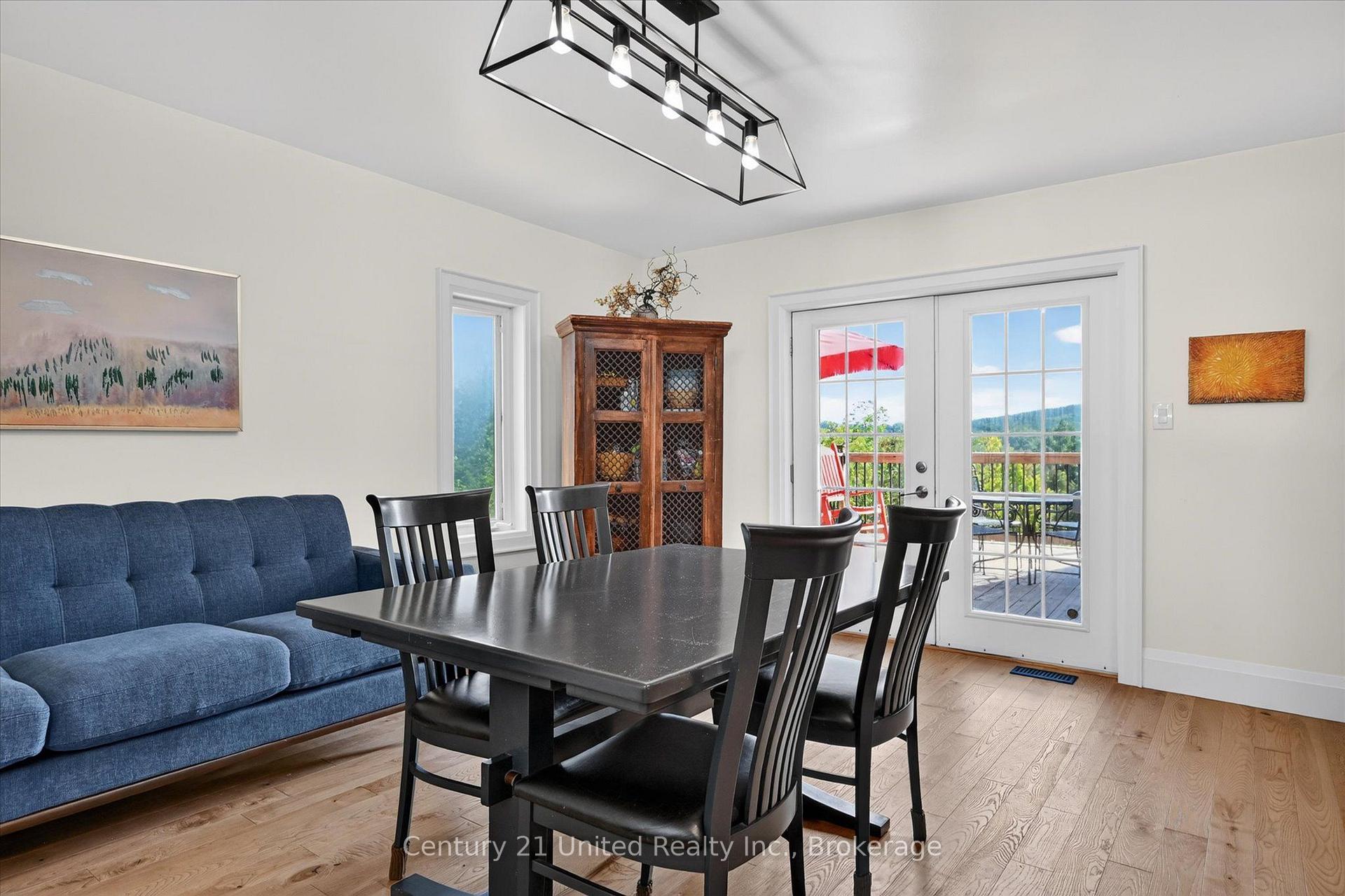 Photo 17 of 2051 Jill Lane, Cavan Monaghan, Cavan Twp — HOMEH