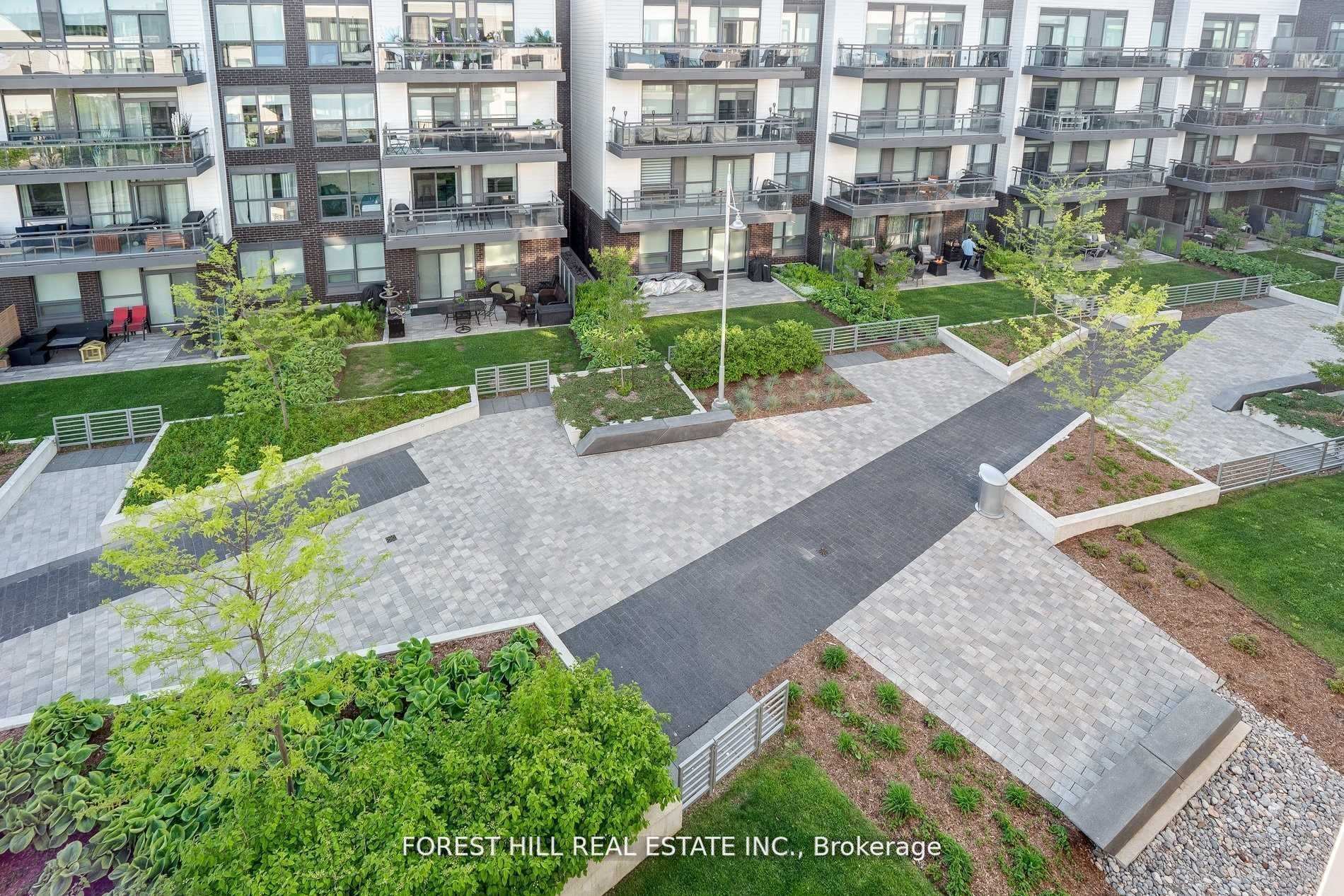 Photo 26 of Unit 427D, 333 Sea Ray Avenue, Innisfil, Rural Innisfil — HOMEH