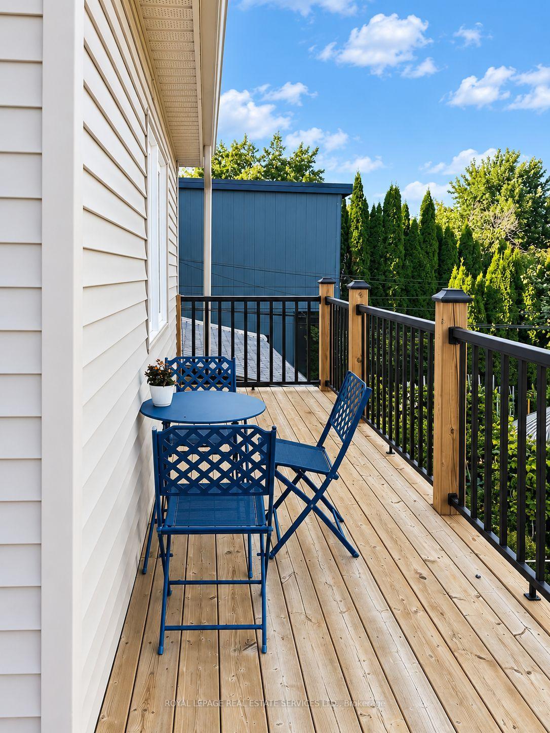Photo 15 of Unit 3, 721 Gladstone Avenue, Toronto, Dovercourt-Wallace Emerson-Junction — HOMEH