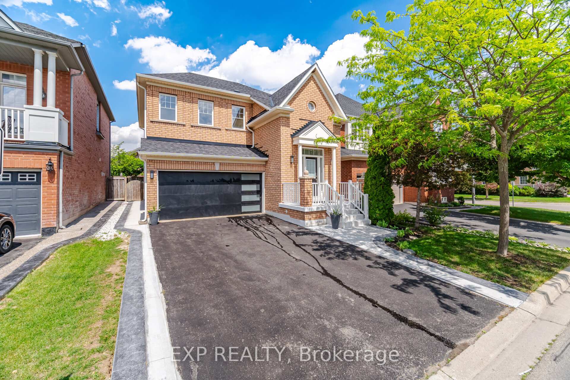 Photo of 363 Holmes Crescent