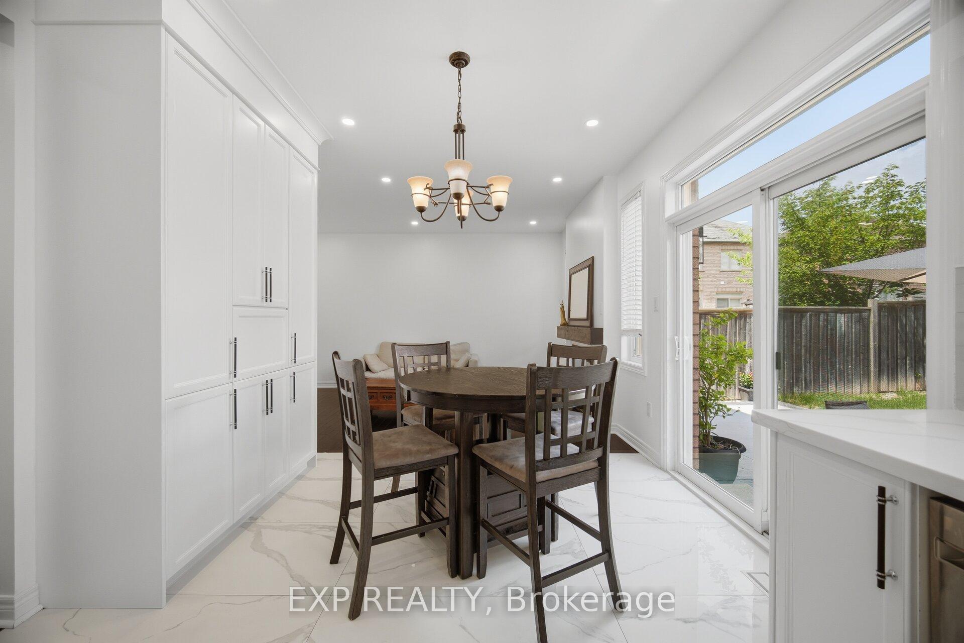 Photo 10 of 363 Holmes Crescent, Milton, Scott — HOMEH
