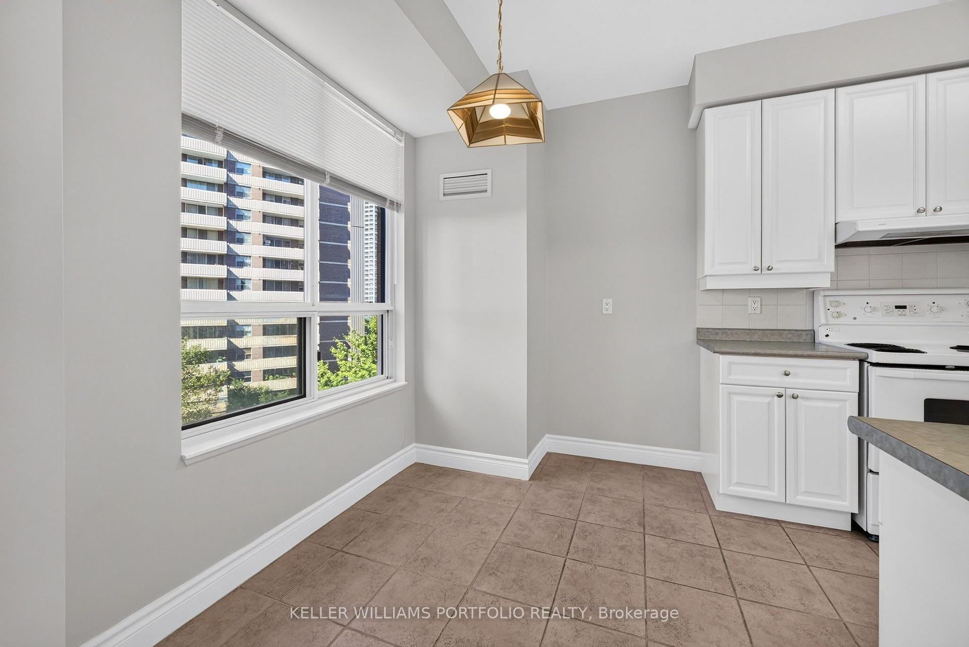 Photo 9 of Unit 509, 1 Lomond Drive, Etobicoke, Islington-City Centre West — HOMEH