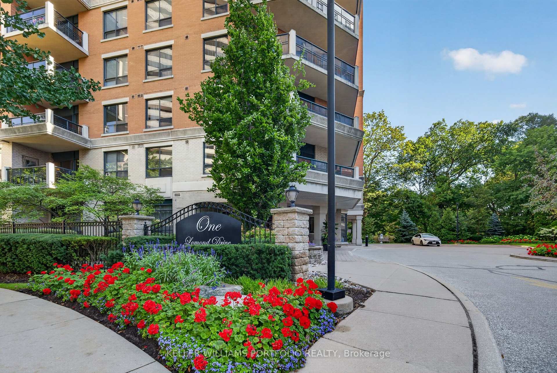 Photo 43 of Unit 509, 1 Lomond Drive, Etobicoke, Islington-City Centre West — HOMEH