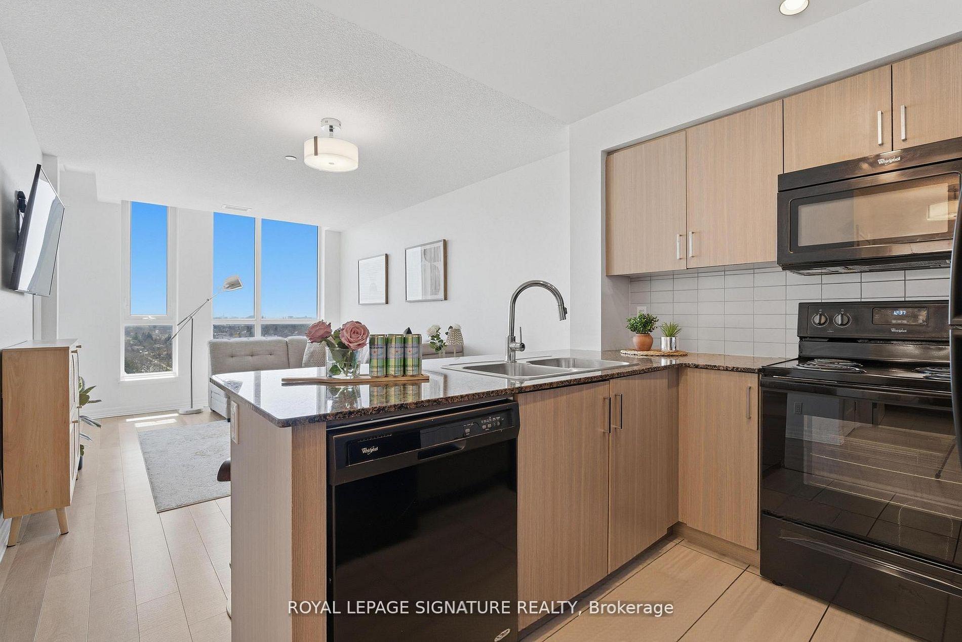 Photo 5 of Unit 1116, 80 Esther Lorrie Drive, Etobicoke, West Humber-Clairville — HOMEH