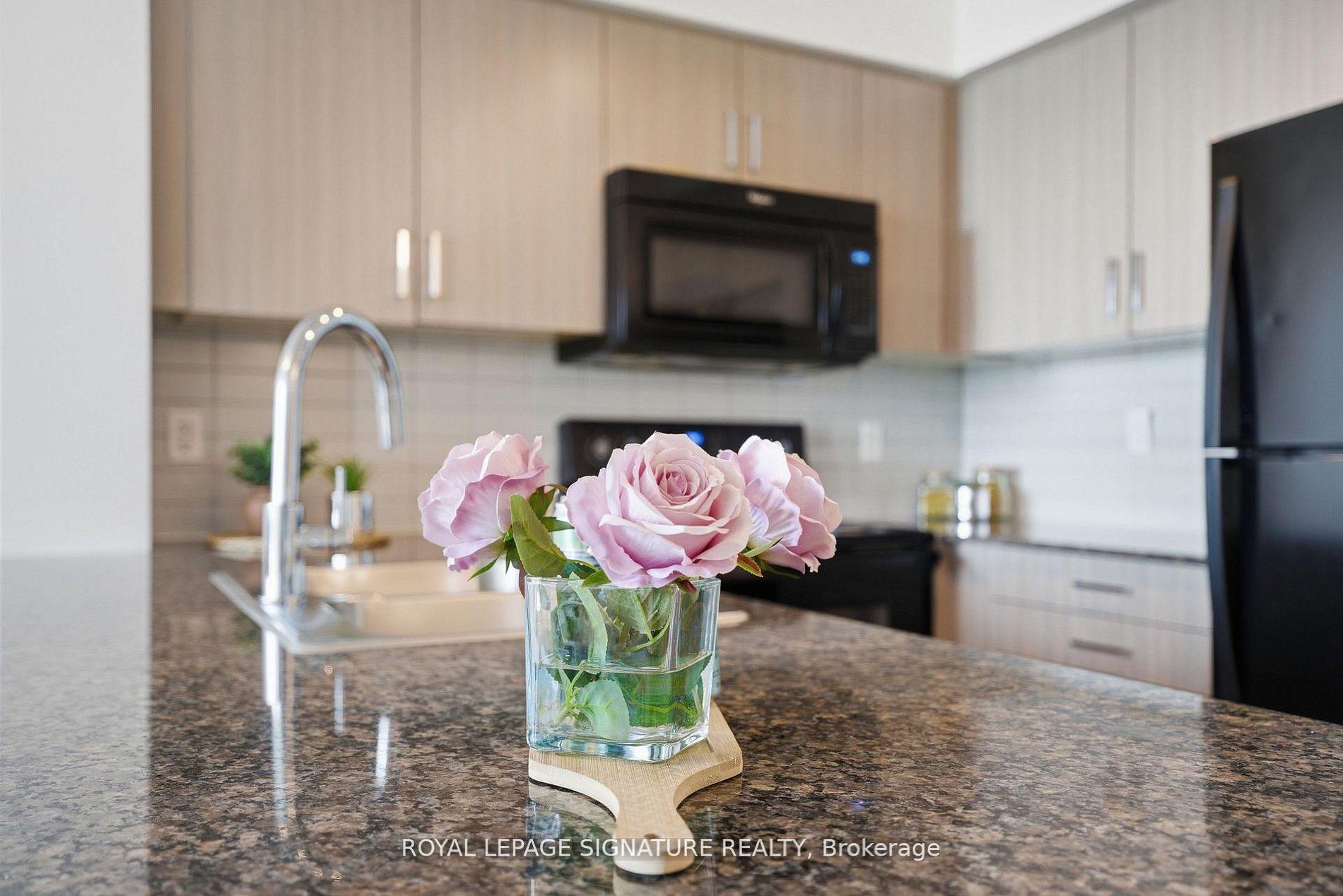 Photo 8 of Unit 1116, 80 Esther Lorrie Drive, Etobicoke, West Humber-Clairville — HOMEH