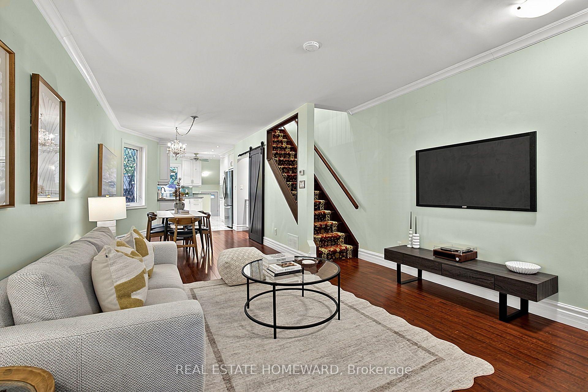 Photo 4 of 190 Rhodes Avenue, Toronto, Greenwood-Coxwell — HOMEH