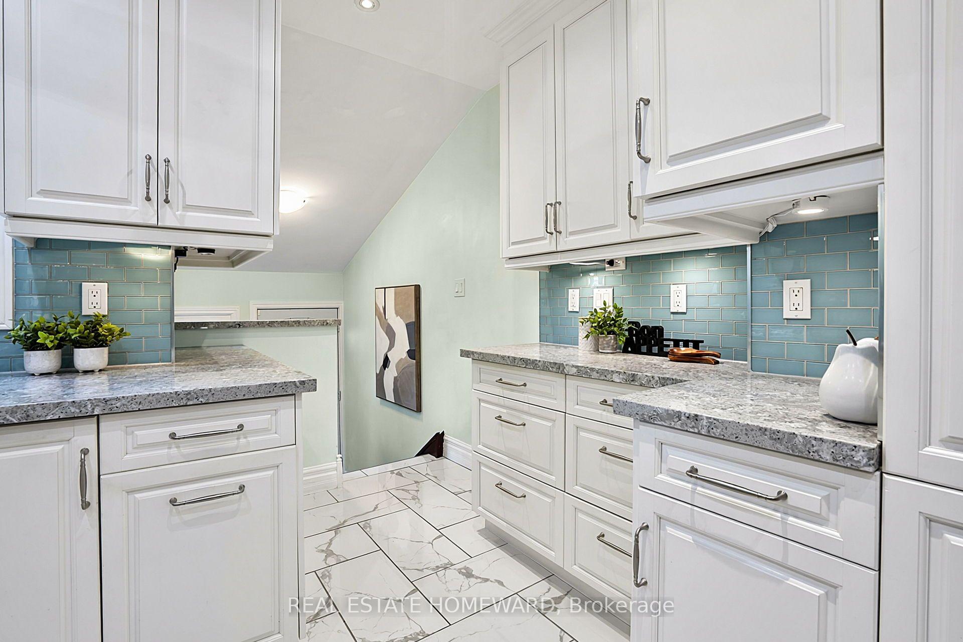Photo 12 of 190 Rhodes Avenue, Toronto, Greenwood-Coxwell — HOMEH