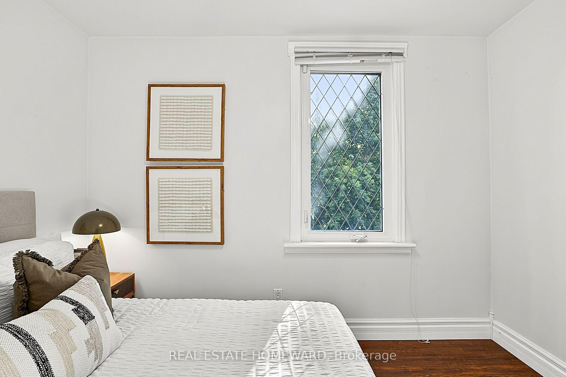 Photo 20 of 190 Rhodes Avenue, Toronto, Greenwood-Coxwell — HOMEH