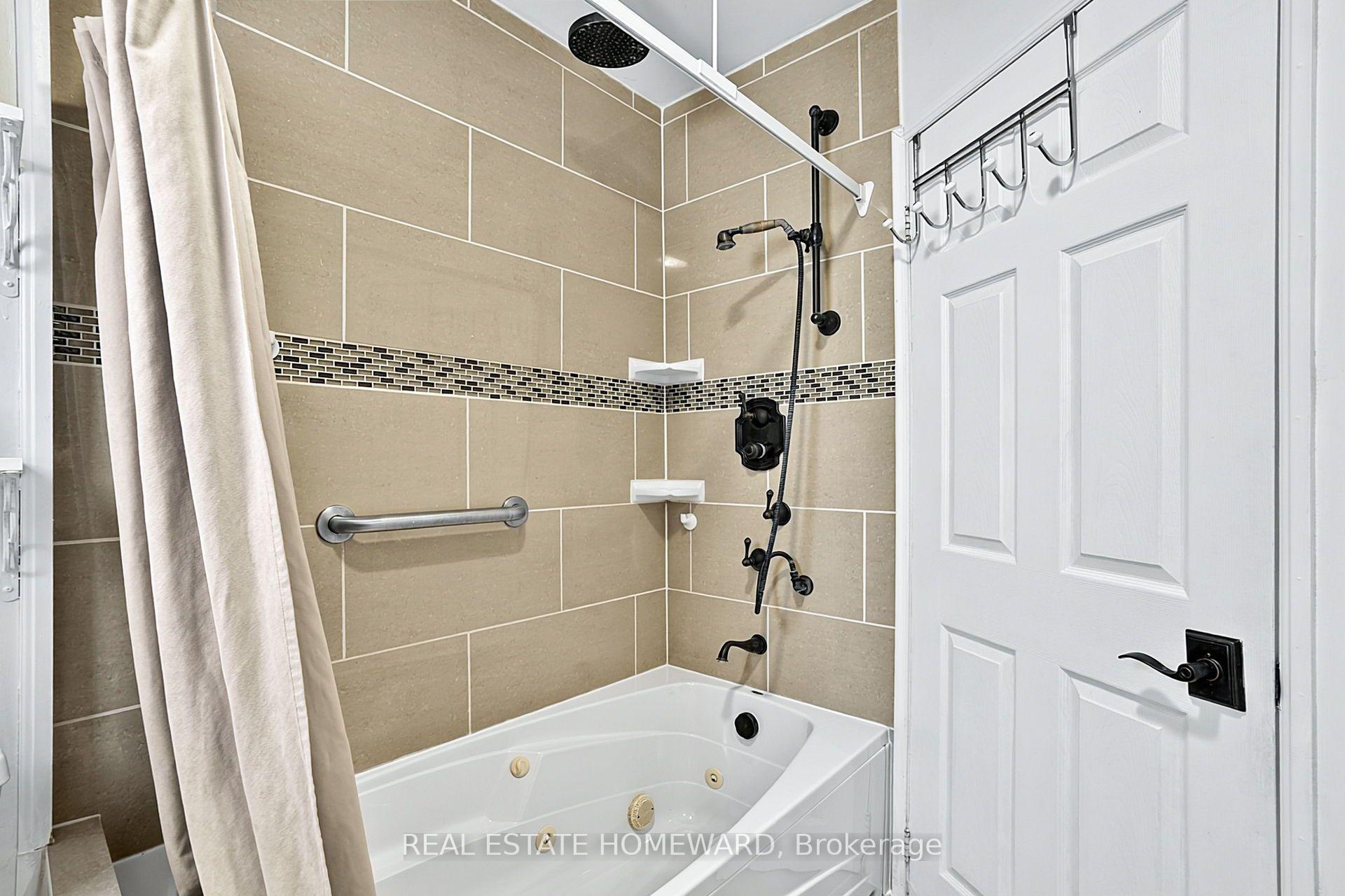 Photo 22 of 190 Rhodes Avenue, Toronto, Greenwood-Coxwell — HOMEH