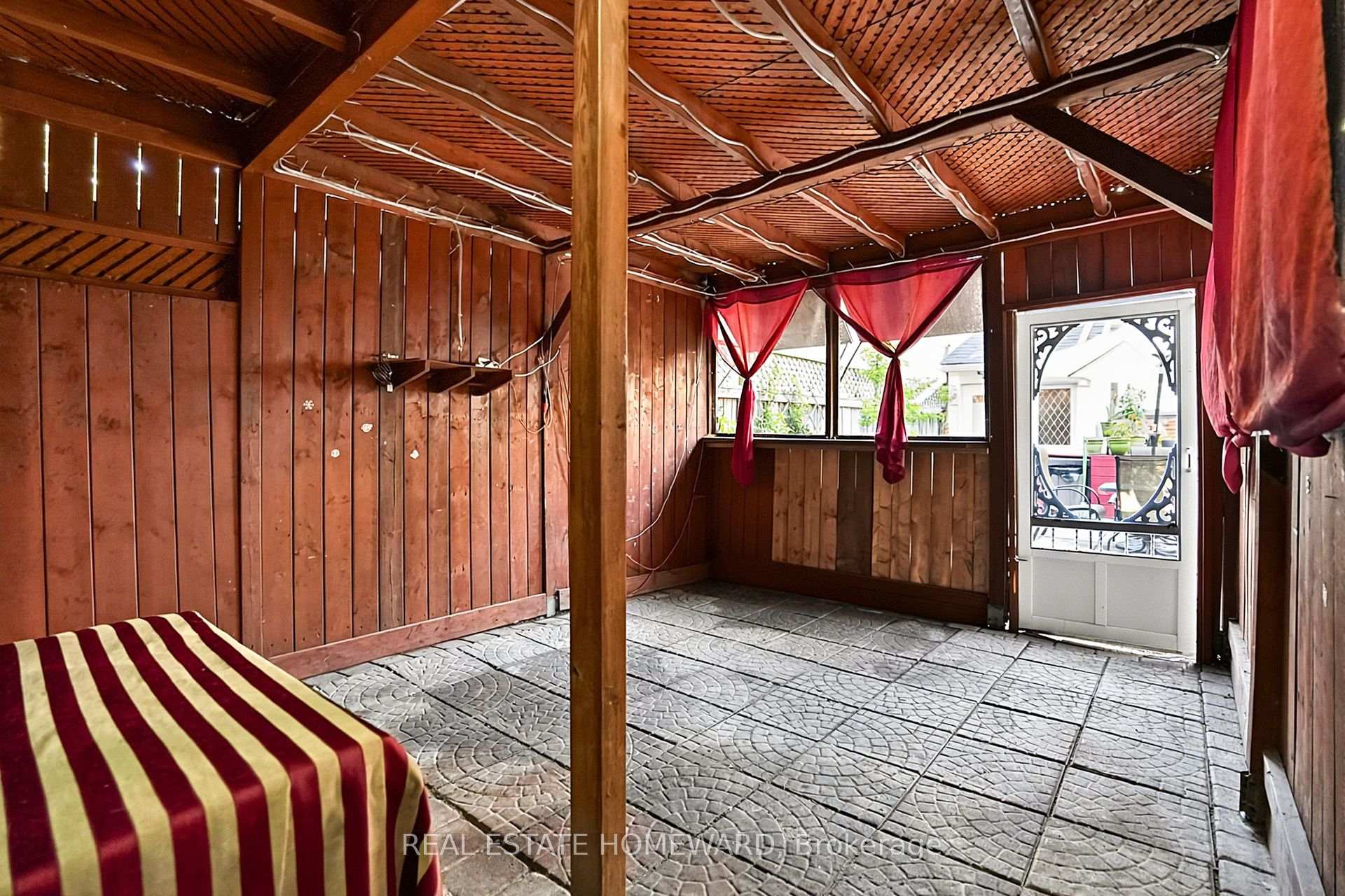 Photo 36 of 190 Rhodes Avenue, Toronto, Greenwood-Coxwell — HOMEH
