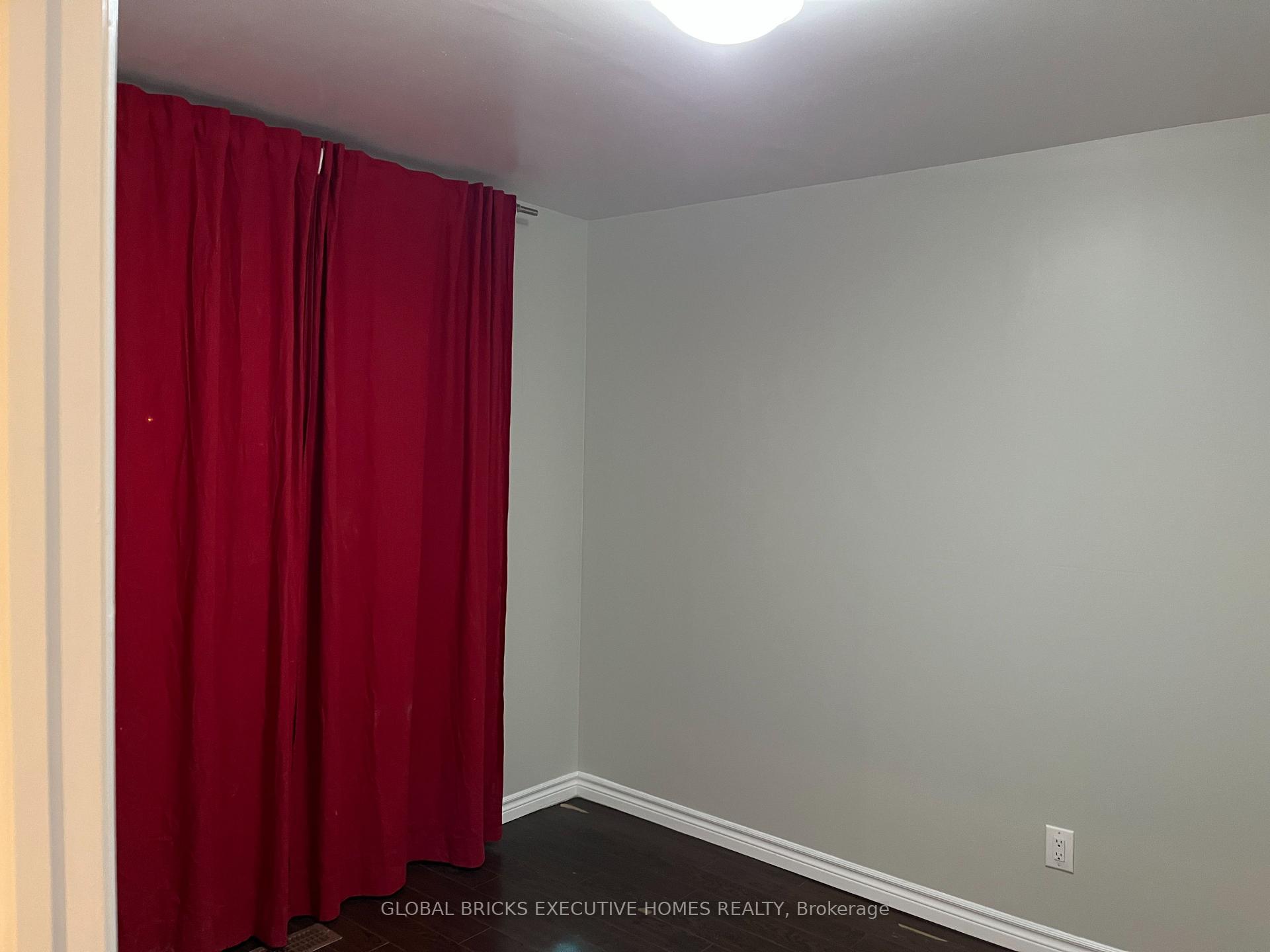 Photo 4 of 367 Kipling Avenue, Etobicoke, New Toronto — HOMEH