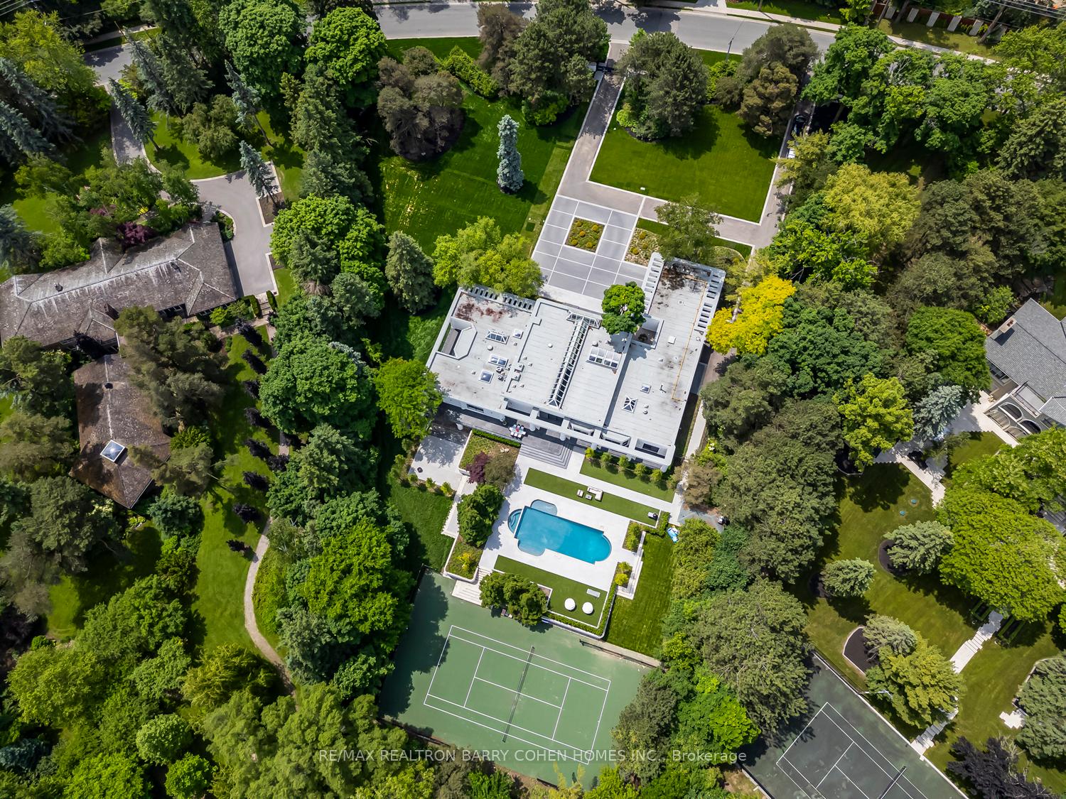 Photo 39 of 45 Park Lane Circle, North York, Bridle Path-Sunnybrook-York Mills — HOMEH