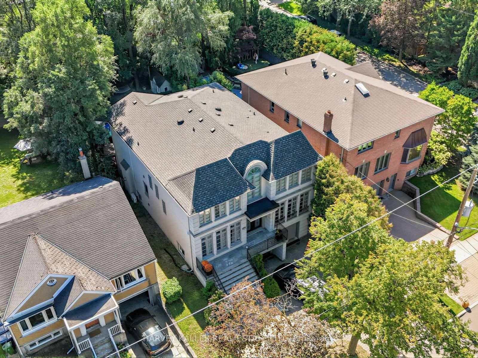 Photo 7 of 55 Viewmount Avenue, Toronto, Englemount-Lawrence — HOMEH